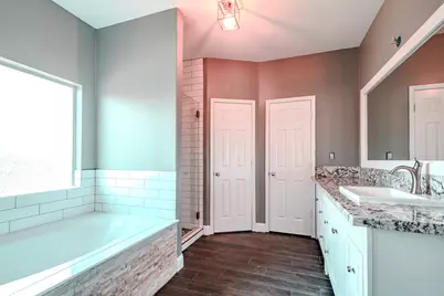 8515 Holly Spring Lane, Baytown, TX 77523 - Photo 17