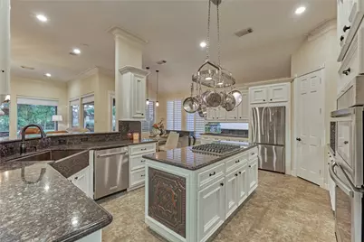 203 Monterrey Road E, Montgomery, TX 77356 - Photo 19