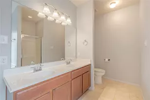 28514 Lockeridge Springs Dr, Spring, TX 77386 - Photo 23