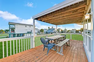 4123 Pelican Ln, Galveston, TX 77554 - Photo 7