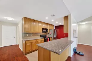 5846 Duxbury St, Houston, TX 77035 - Photo 7