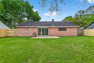 5846 Duxbury St, Houston, TX 77035 - Photo 33