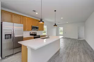 211 19th St, Hempstead, TX 77445 - Photo 11