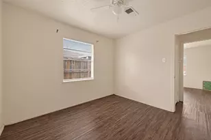 4307 Holloway Dr, Houston, TX 77047 - Photo 23