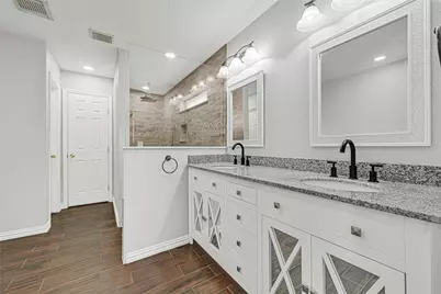 2146 Longwood Drive, Deer Park, TX 77536 - Photo 17