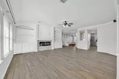 2146 Longwood Drive, Deer Park, TX 77536 - Photo 5