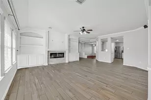 2146 Longwood Dr, Deer Park, TX 77536 - Photo 5