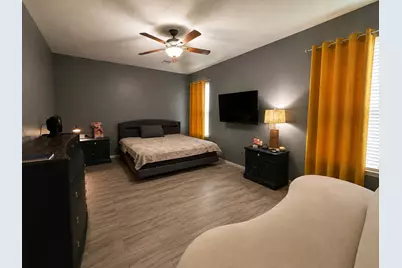 18811 Remington Springs Drive, Houston, TX 77073 - Photo 9