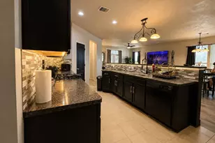 18811 Remington Springs Dr, Houston, TX 77073 - Photo 9