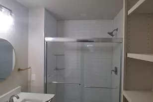 8906 Ilona Ln, Houston, TX 77025 - Photo 9