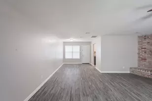 19811 Woodhall Ct, Humble, TX 77338 - Photo 9