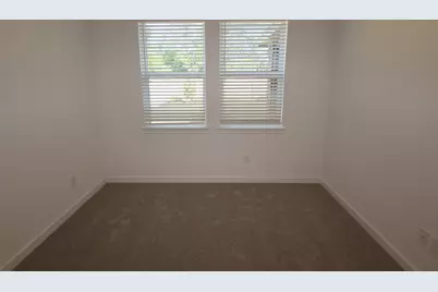 18606 Eastwood Ridge Court, Crosby, TX 77532 - Photo 11