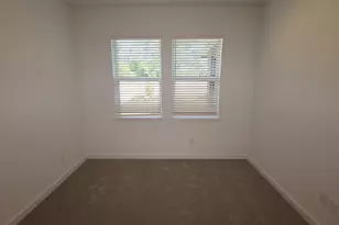 18606 Eastwood Rdg Ct, Crosby, TX 77532 - Photo 11
