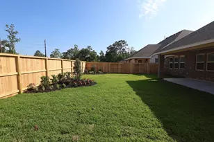 18606 Eastwood Rdg Ct, Crosby, TX 77532 - Photo 17