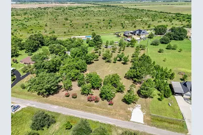 7663 Bobwhite Street, Brookshire, TX 77423 - Photo 3