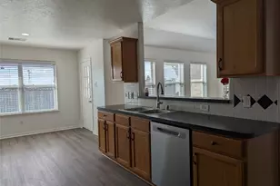 5618 Savannah Woods Ln, Rosharon, TX 77583 - Photo 25