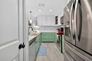 11818 Southlake Dr, Houston, TX 77077 - Photo 5