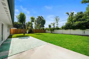 4311 Brookfield Dr, Houston, TX 77045 - Photo 29