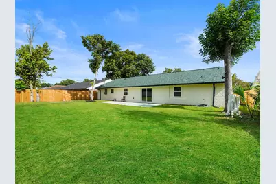 4311 Brookfield Drive, Houston, TX 77045 - Photo 31