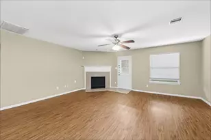 9326 Wolcott Park Ln, Houston, TX 77075 - Photo 5