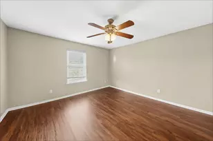 9326 Wolcott Park Ln, Houston, TX 77075 - Photo 17