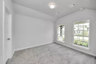 12022 Maple Oak Dr, Houston, TX 77066 - Photo 5