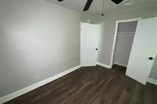 5034 Rapido Rd, Houston, TX 77033 - Photo 7