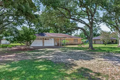 11105 Needville Fairchilds Road, Needville, TX 77461 - Photo 1