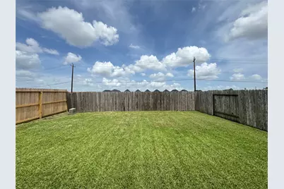12935 Almeda Crossing Court, Houston, TX 77048 - Photo 37