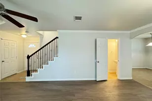12935 Almeda Crossing Ct, Houston, TX 77048 - Photo 9