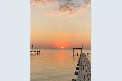 1313 8th Street, Dickinson, TX 77539 - Photo 3