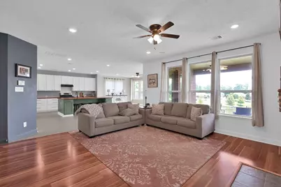 1923 Elkington Circle, Conroe, TX 77304 - Photo 11