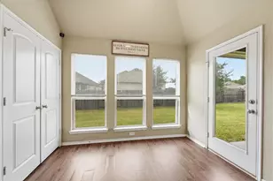 1948 Briar Grove Dr, Conroe, TX 77301 - Photo 5