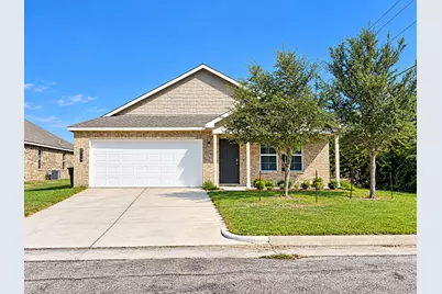 2719 Marguerite Street, Bay City, TX 77414 - Photo 1