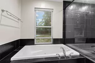 17407 Fairway Oaks Dr, Spring, TX 77379 - Photo 23