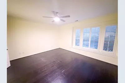 79 W Shale Creek Circle, The Woodlands, TX 77382 - Photo 11