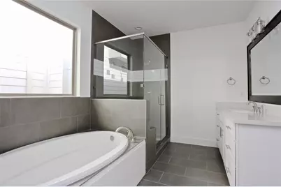 513 W Bell Street, Houston, TX 77019 - Photo 11