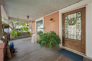 603 Welch St, Houston, TX 77006 - Photo 9