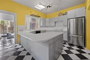 603 Welch St, Houston, TX 77006 - Photo 15
