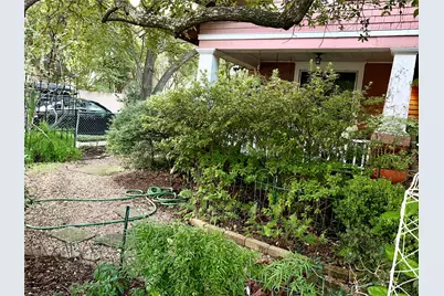 603 Welch Street, Houston, TX 77006 - Photo 11