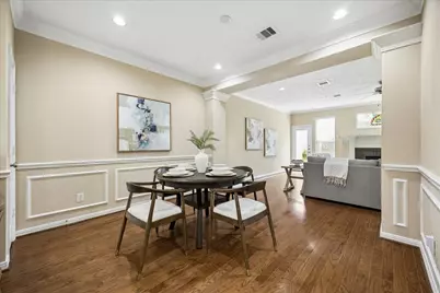 1319 Ella Place, Houston, TX 77008 - Photo 9