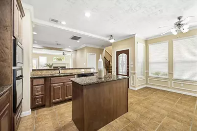 1319 Ella Place, Houston, TX 77008 - Photo 11