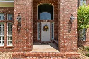 51 Oak Hollow Cir, Lake Jackson, TX 77566 - Photo 7