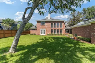 51 Oak Hollow Cir, Lake Jackson, TX 77566 - Photo 27