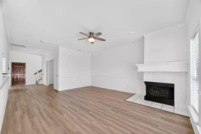 1253 El Camino Village Drive, Webster, TX 77058 - Photo 17