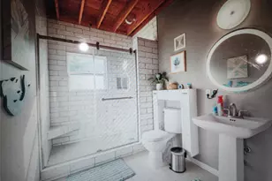 3813 Pirates Beach Cir, Galveston, TX 77554 - Photo 9