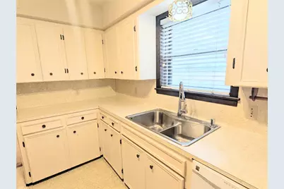 4779 Mixville Road, Sealy, TX 77474 - Photo 15