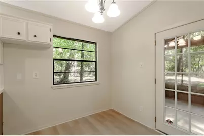 28633 Shawnee Court, Huntsville, TX 77320 - Photo 17