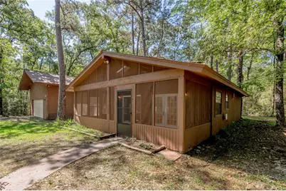 28633 Shawnee Court, Huntsville, TX 77320 - Photo 33