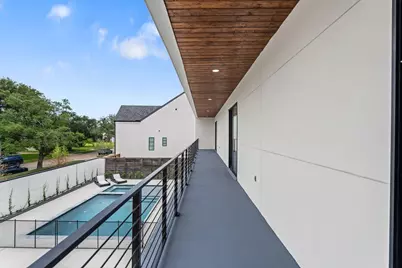 5110 Glenmeadow Drive, Houston, TX 77096 - Photo 47